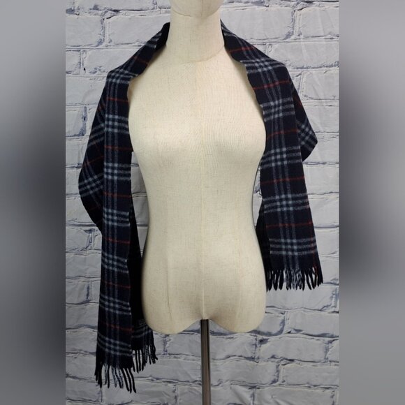 Burberry Vintage Scarf Navy Check 100% Lambswool England 90s Y2K 60" x 11" - Picture 6 of 13